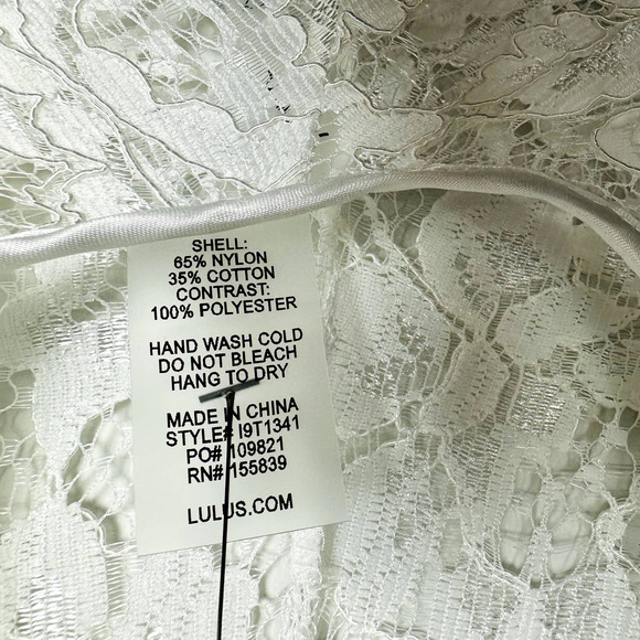 Lulus NWT Unforgettable Romance Sheer Lace Halter Thong Bodysuit White Size XS - Picture 9 of 11